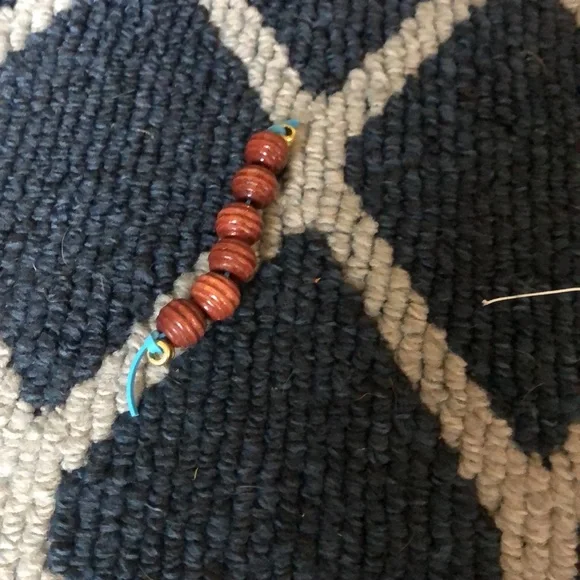 Bracelets - Picture 16 of 17